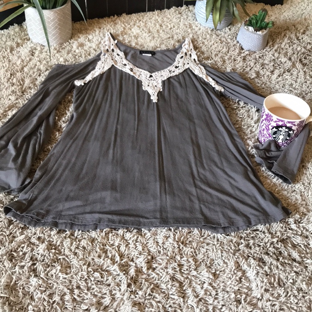Venus Long Sleeve off the shoulder shirt